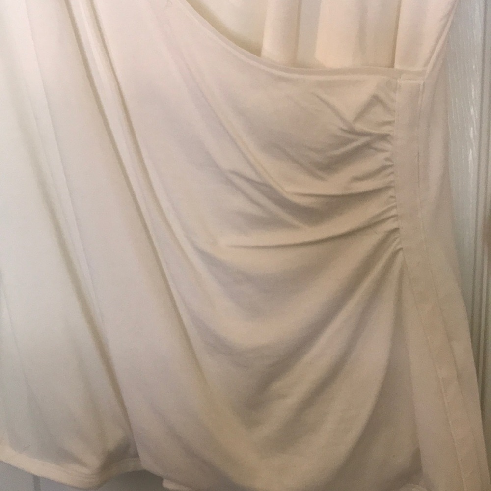 Cream Shell - Picture 3 of 4